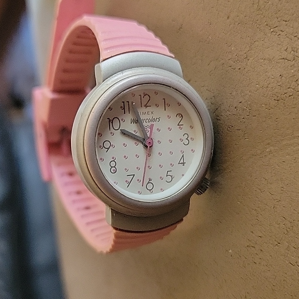 Timex‎ watercolors watch, original band pink and grey